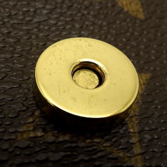 Louis Vuitton Monogram Pochette Florentine Brown - Picture 7 of 7